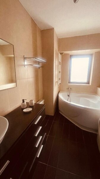 Floreasca Studio open- space